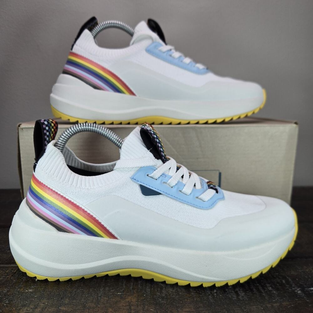 Vessi Stormburst Lowtop Womens Size 6 Waterproof Shoes Sneaker Hiking Pride 2024